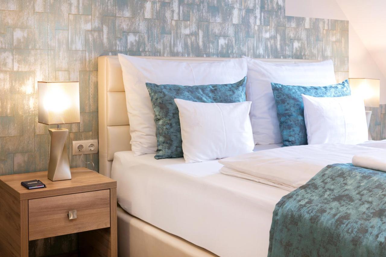 Foter Rezidencia 2 Aparthotel เยอร์ ภายนอก รูปภาพ